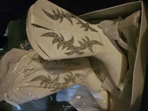 Betsey Johnson Aliza | Re:Luv Ivory Best Sale