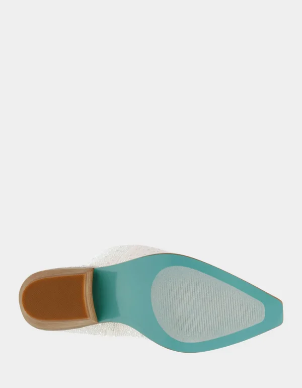 Betsey Johnson Dalas Ivory Outlet