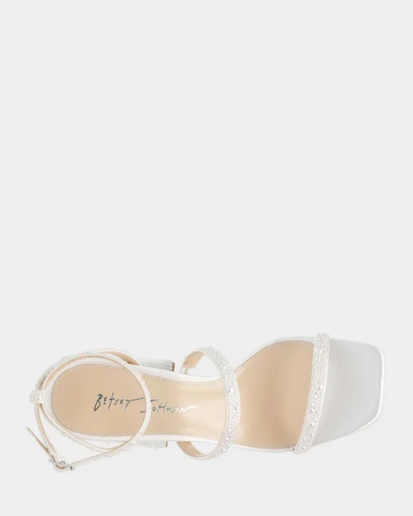 Betsey Johnson Denni Ivory Fashion